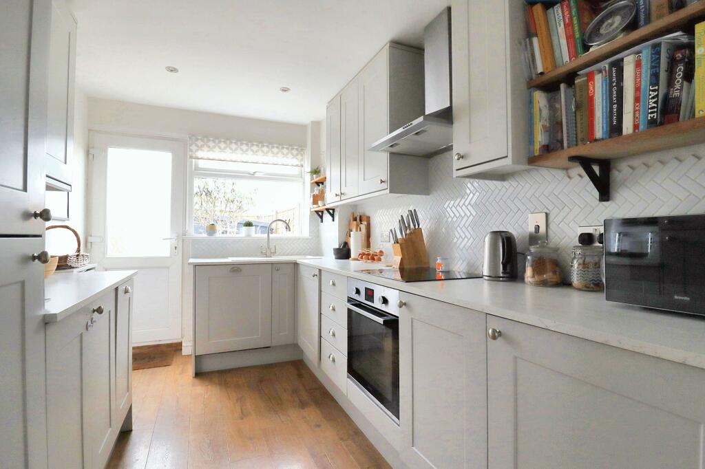 Additional image 3 of Wharfedale, Thornbury, BS35