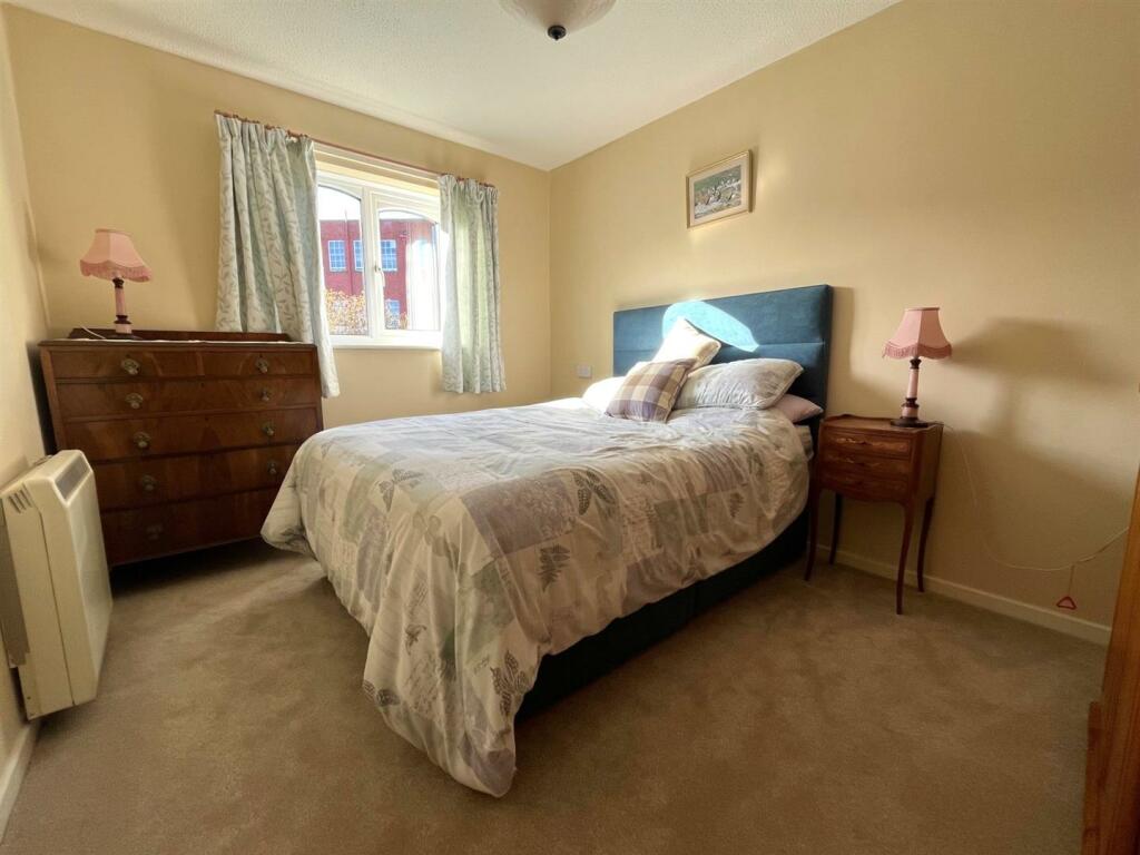 Additional image 7 of Excellent Retirement Apartment in Henleaze Bristol