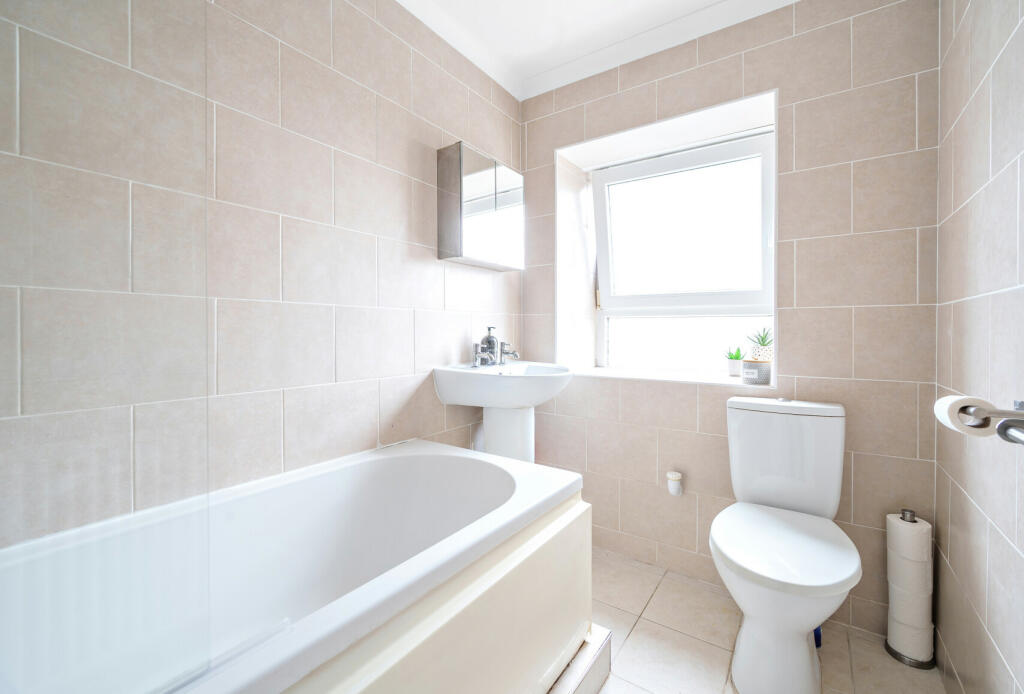 Additional image 10 of Cleeve Lodge Close, Bristol, Gloucestershire, BS16