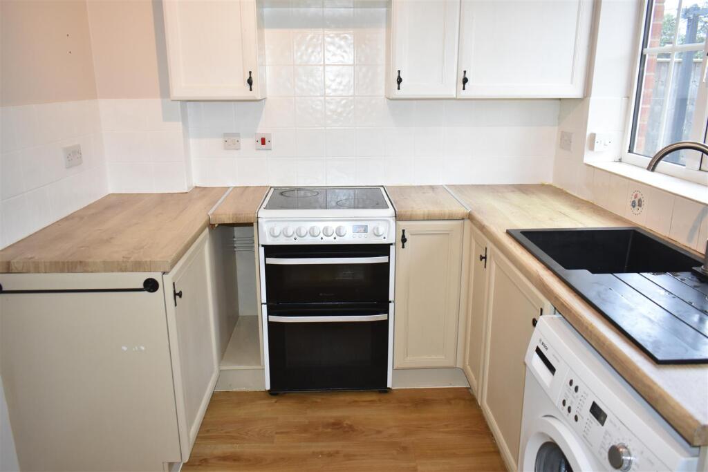 Additional image 11 of Cornfield Close, Bradley Stoke, Bristol