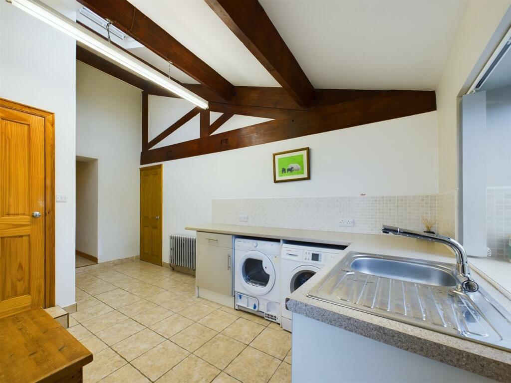 Additional image 9 of Lane Bottom Barn, Trough Lane, Denholme, Bradford, BD13 4NB