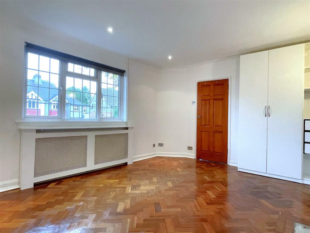 Additional image 6 of Ravensbourne Avenue, Shortlands, Bromley, BR2