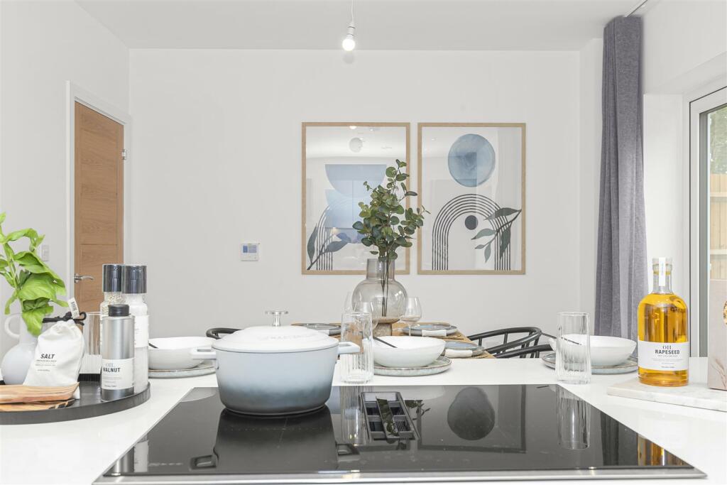 Additional image 4 of Malmains Drive, Frenchay