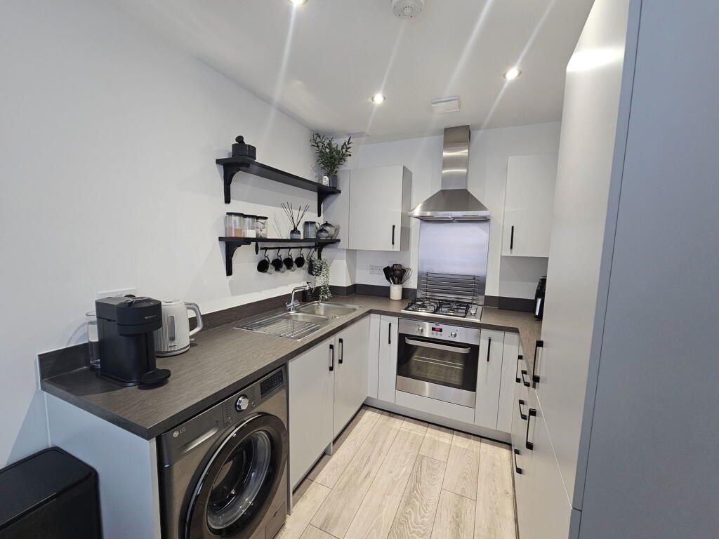 Additional image 8 of Woodside Avenue, Hutton, Weston-super-mare