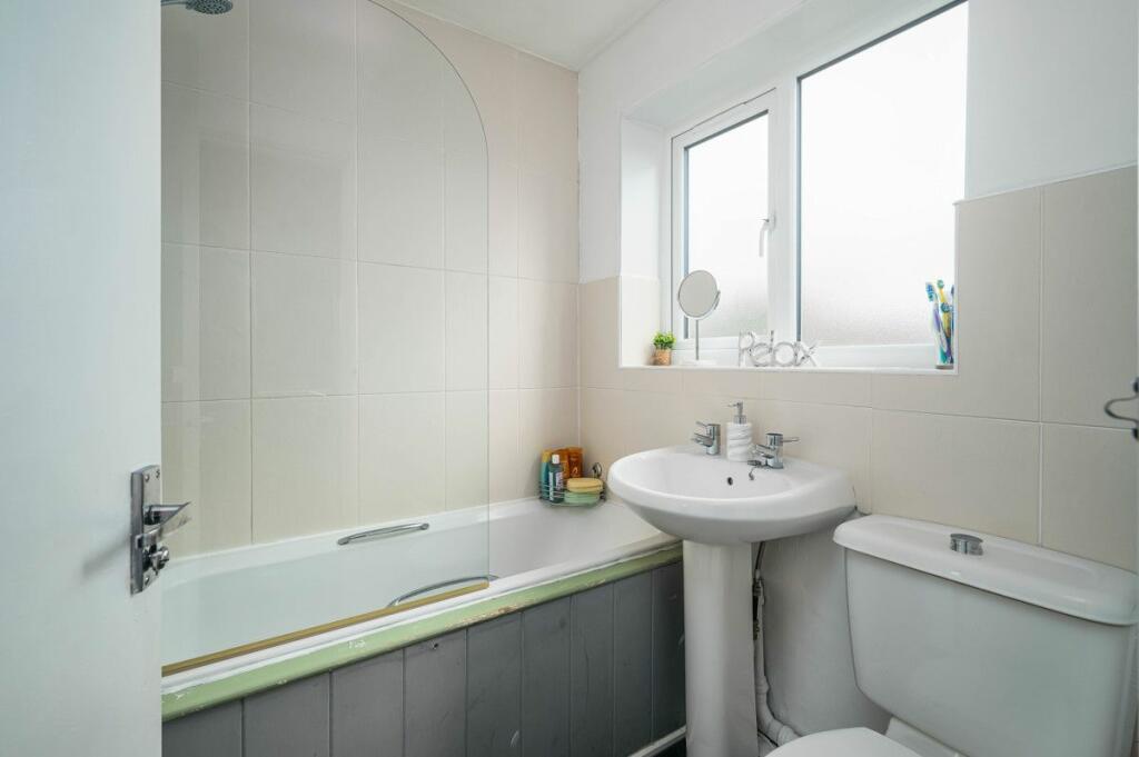 Additional image 12 of Adwalton Close, Drighlington