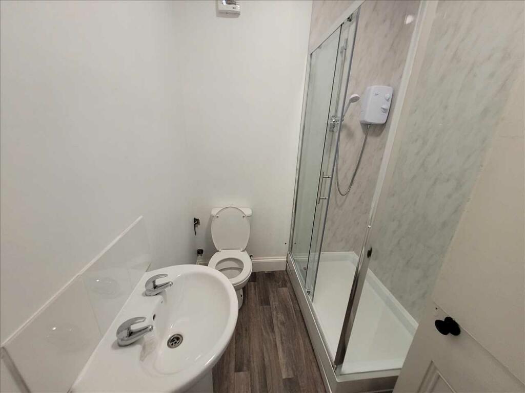 Additional image 16 of Chesterfield Road