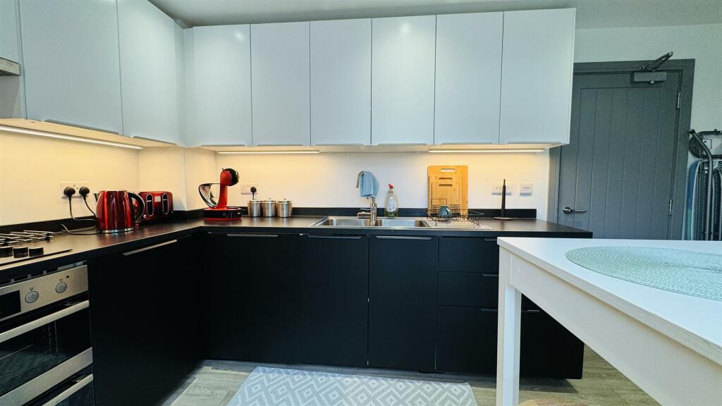 Additional image 11 of The Park, Kingswood