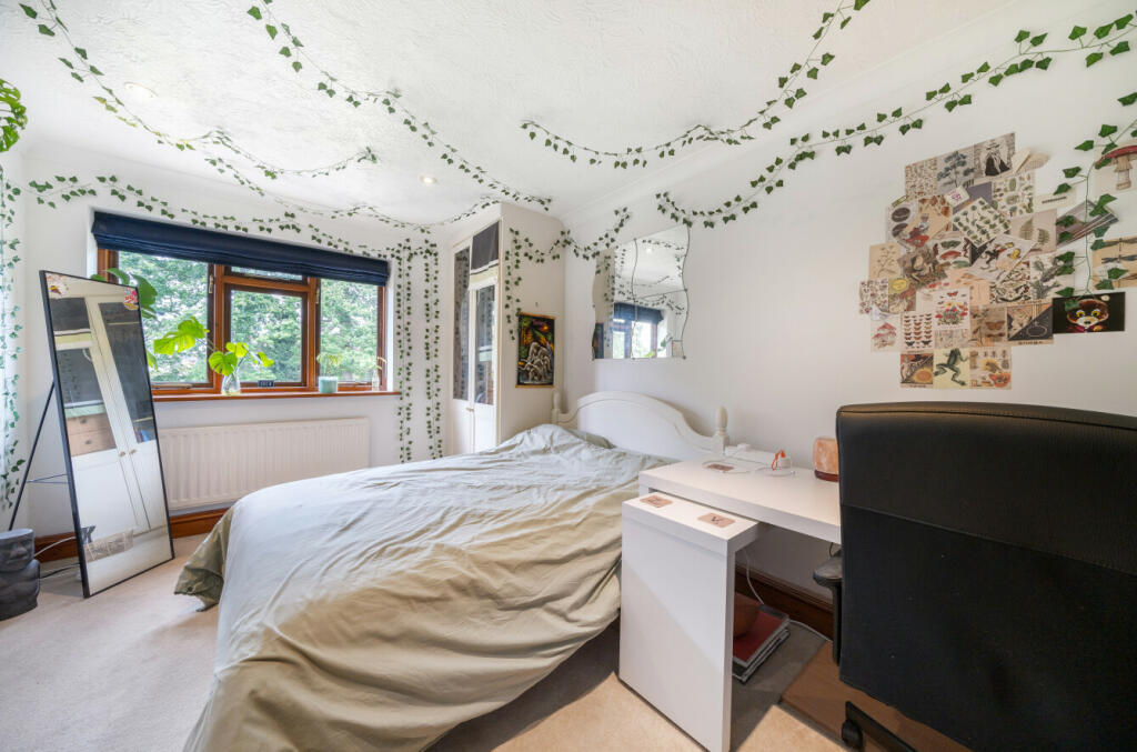 Additional image 31 of Fairway Gardens, Beckenham, BR3