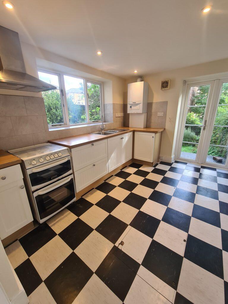 Additional image 17 of Beaufort Road – Garden Flat Ref 284