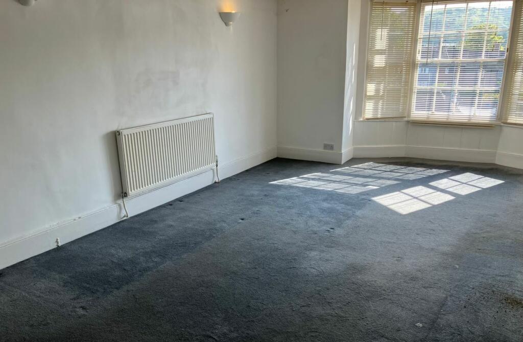 Additional image 7 of Preston House, 76b High Street, Steyning, BN44 3RD