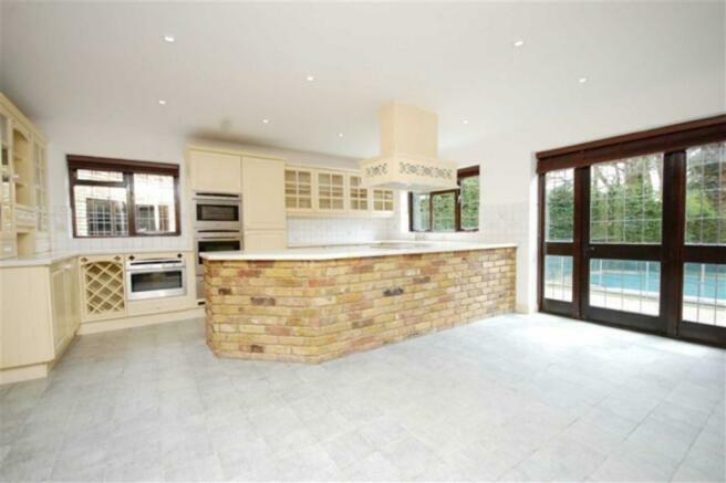Additional image 3 of Foxhome Close, Chislehurst, Greater London, BR7