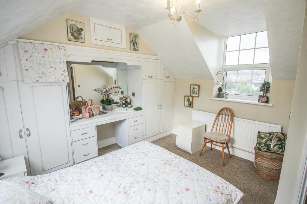 Additional image 20 of UPHILL*FANTASTIC INVESTMENT OPPORTUNITY*IDEAL FOR DUAL OCCUPANCY*HOME & INCOME*NO ONWARD CHAIN*