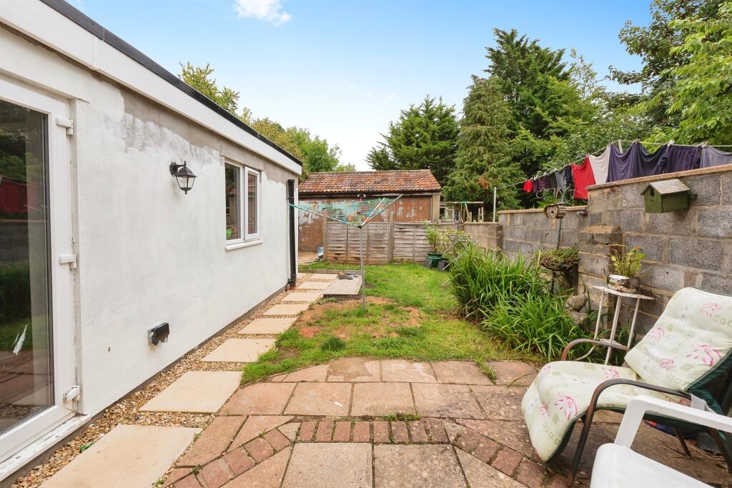 Additional image 17 of Queens Road, Warmley, Bristol