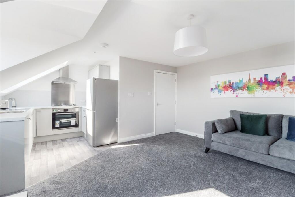 Additional image 7 of 2 bedroom property in Lodge Causeway, Bristol