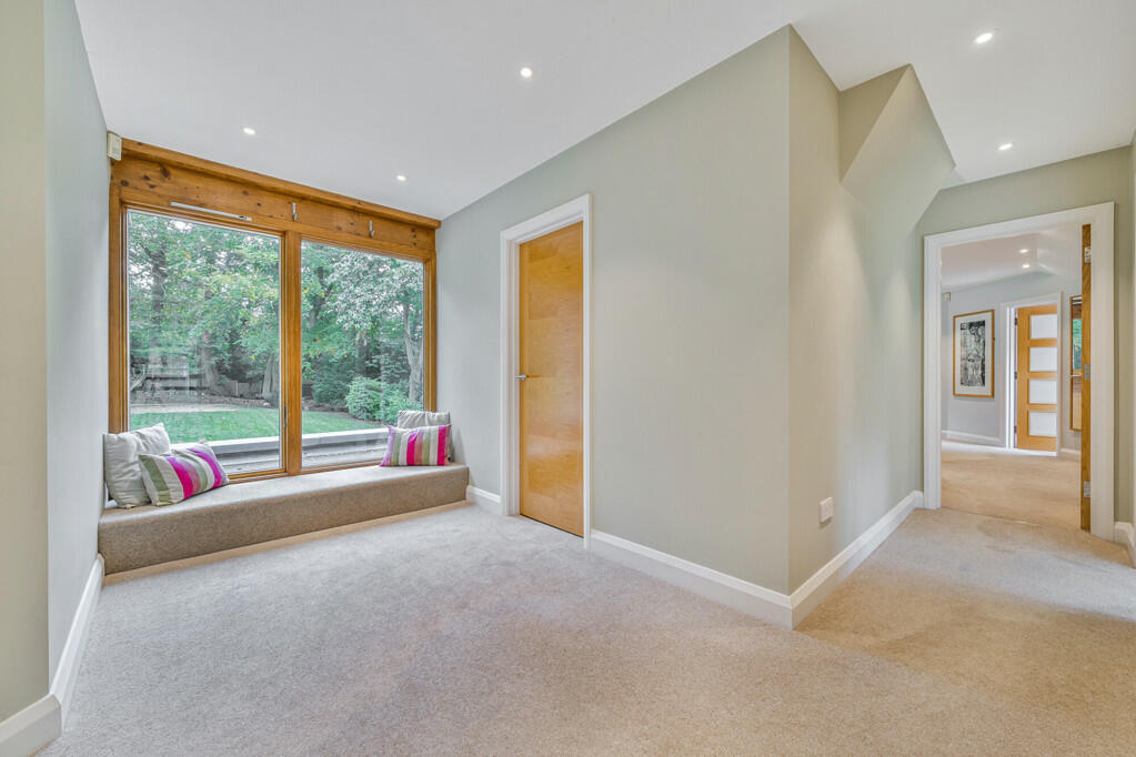 Additional image 21 of Old Hill, Chislehurst, Kent