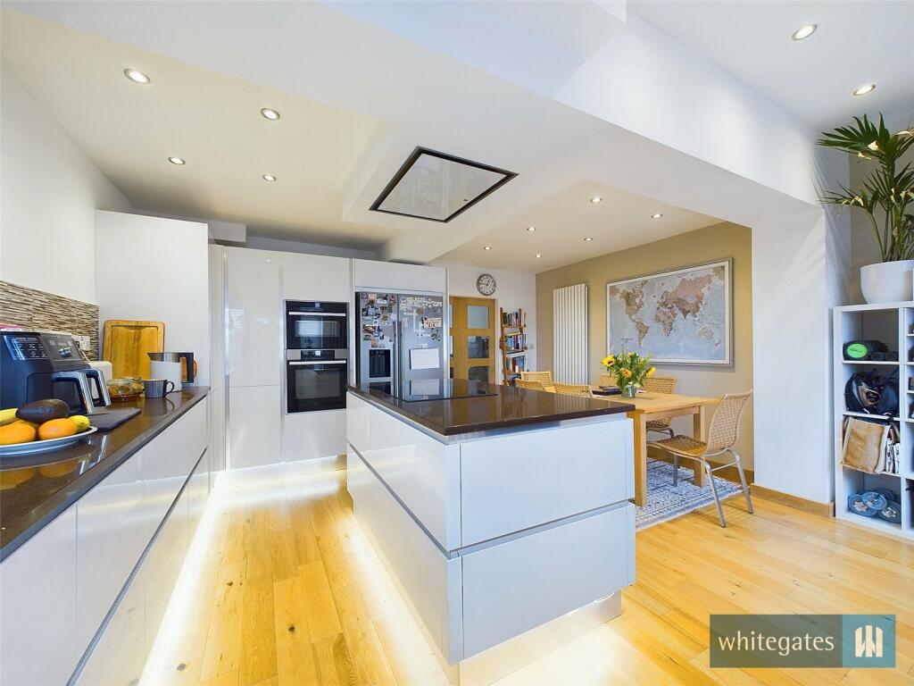 Additional image 17 of Villa Mount, Wyke, Bradford, West Yorkshire, BD12