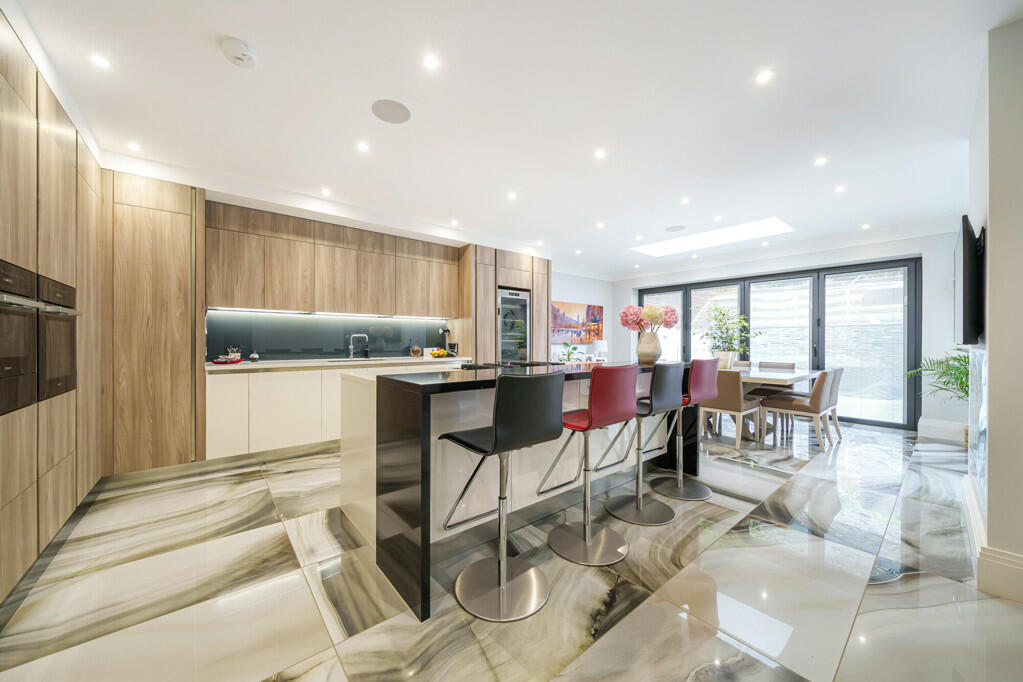 Additional image 5 of Sundridge Avenue, Bromley, Kent