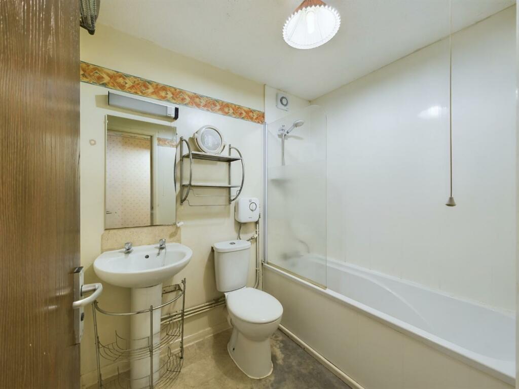 Additional image 5 of Marina Gardens, Fishponds, Bristol