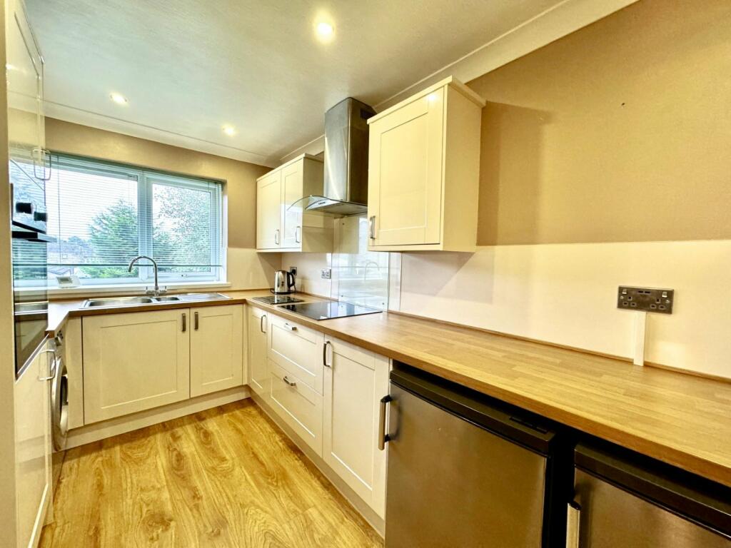 Additional image 10 of Peaseland Road, Cleckheaton, BD19