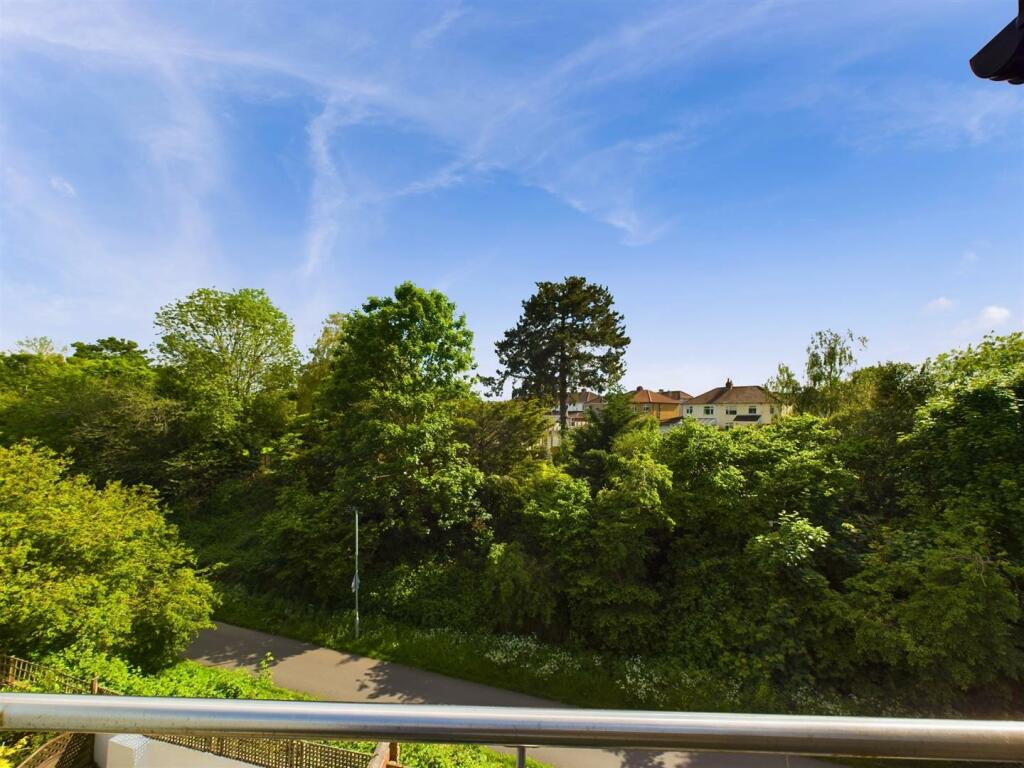 Additional image 14 of Charnhill Drive, Mangotsfield