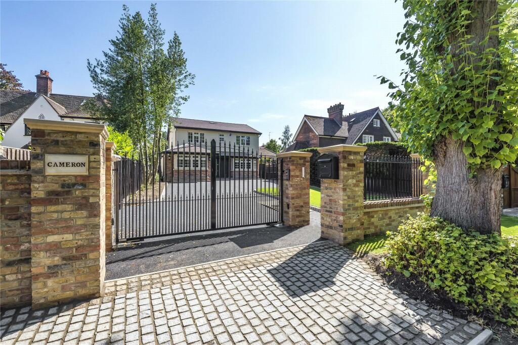 Additional image 25 of Mead Road, Chislehurst