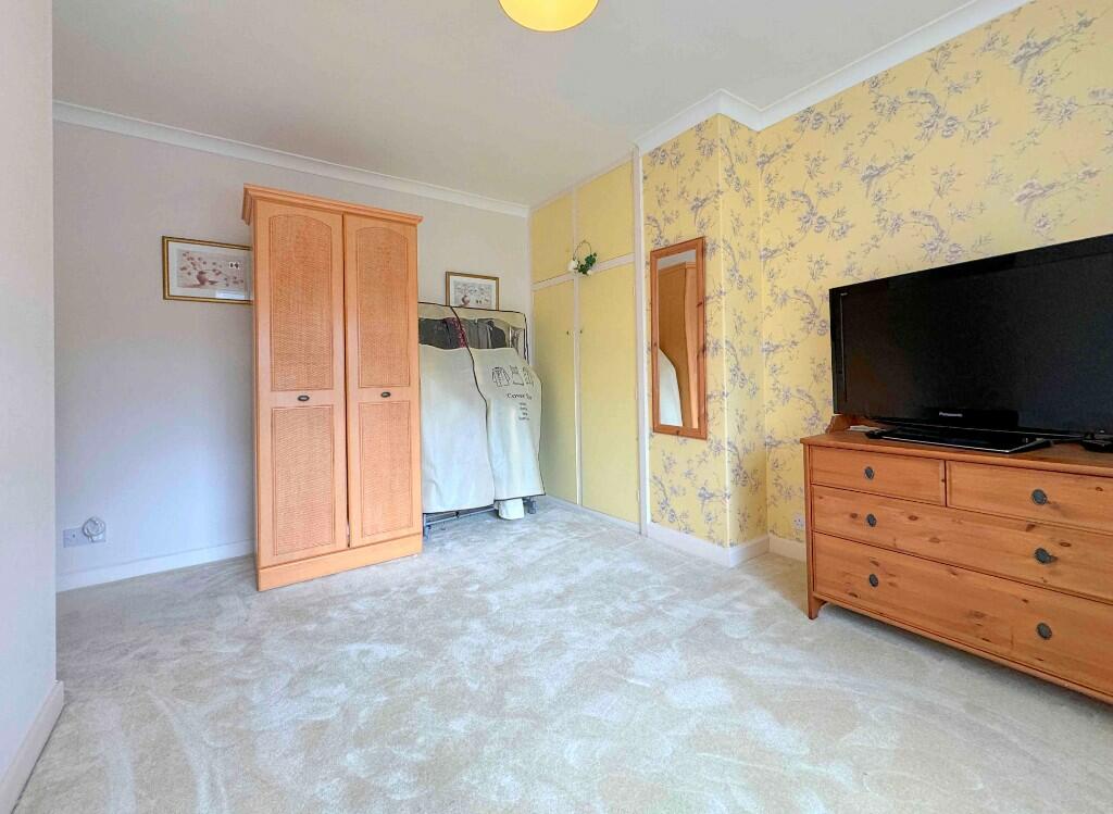 Additional image 10 of 12 St. Marks Avenue, Low Moor, BD12 0TY