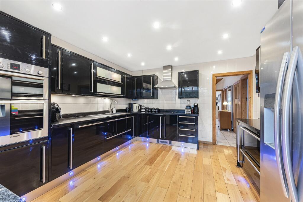 Additional image 8 of Hilldown Road, Bromley, BR2