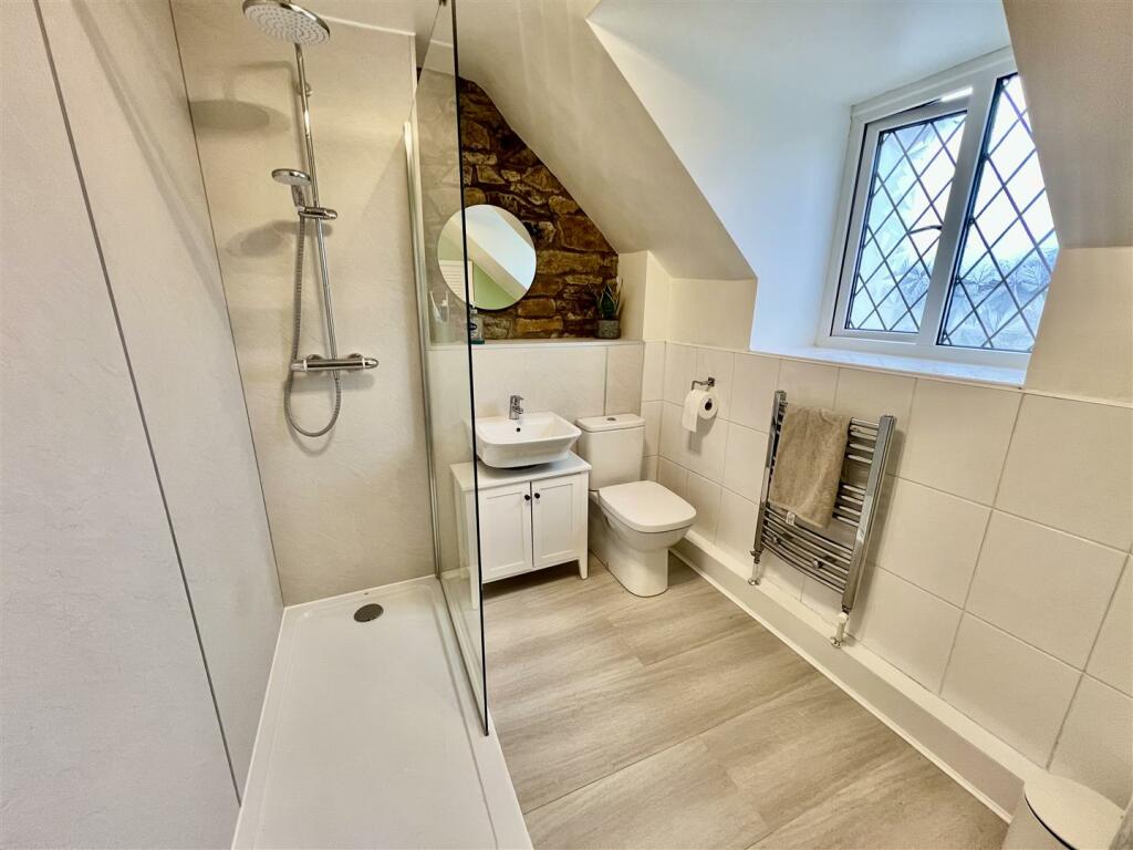 Additional image 9 of Charming Cottage close to amenities