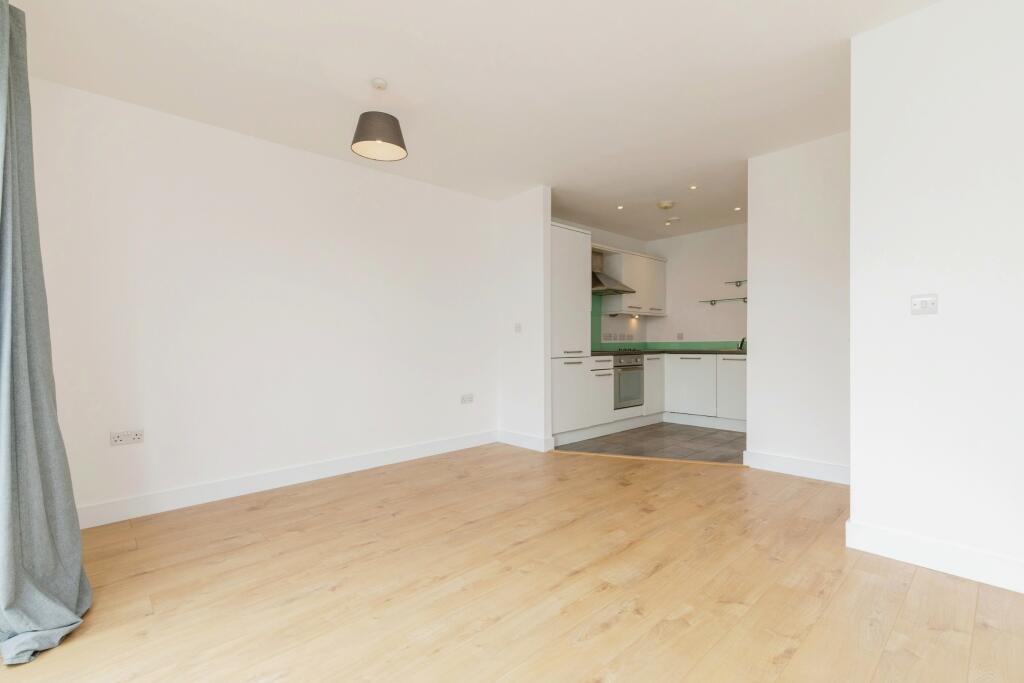 Additional image 4 of 526 Fishponds Road, Bristol, BS16