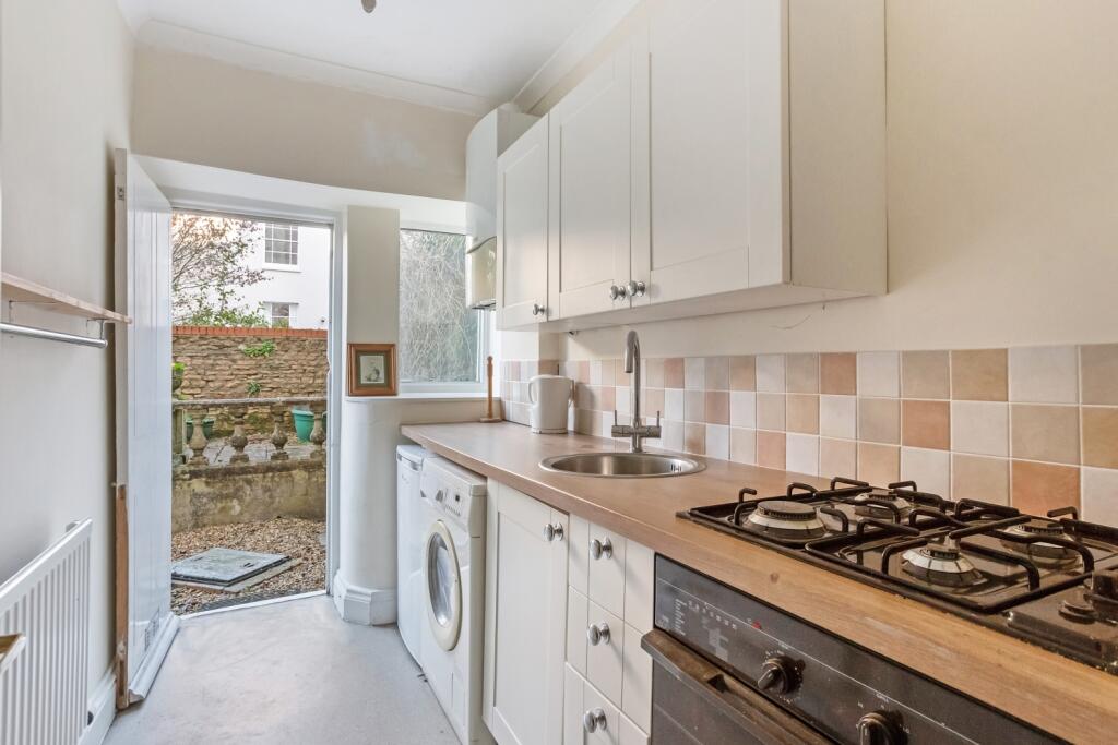 Additional image 19 of Canynge Square, Bristol, Avon, BS8