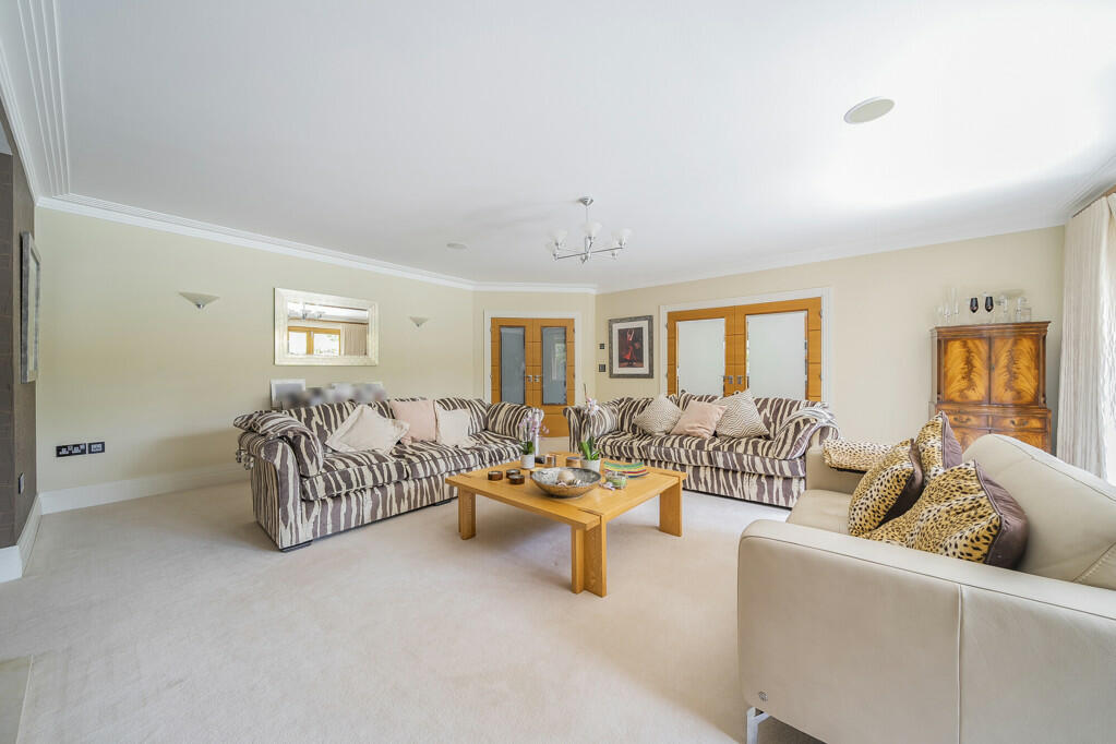 Additional image 6 of The Glen, Farnborough Park, Orpington