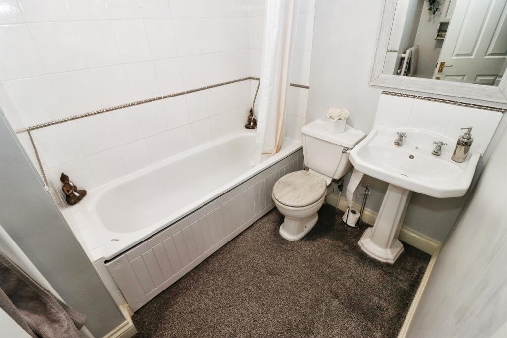 Additional image 10 of Beckspool Road, Frenchay, Bristol