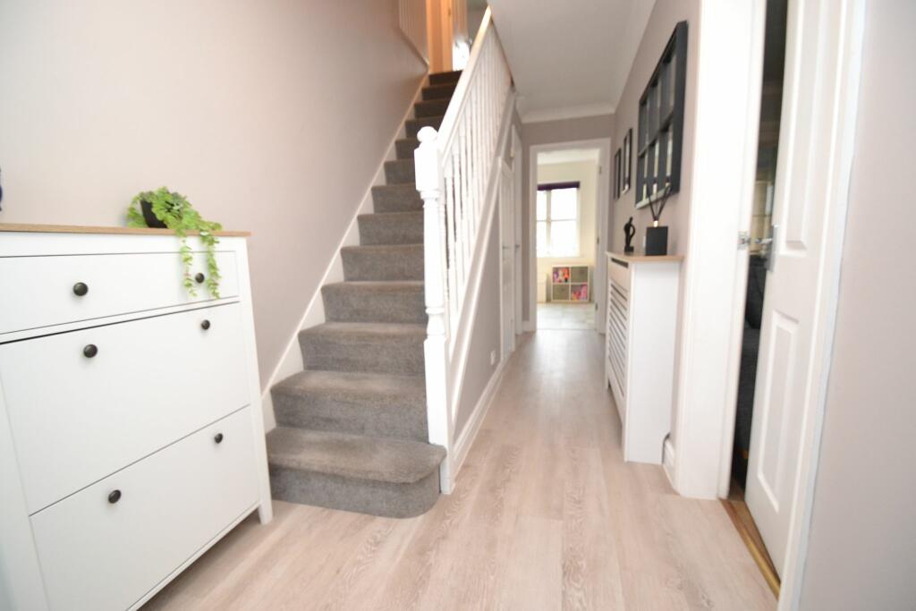 Additional image 5 of Far Crook, Thackley,