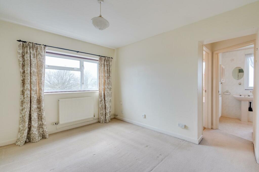 Additional image 9 of Extended family home in Yatton village