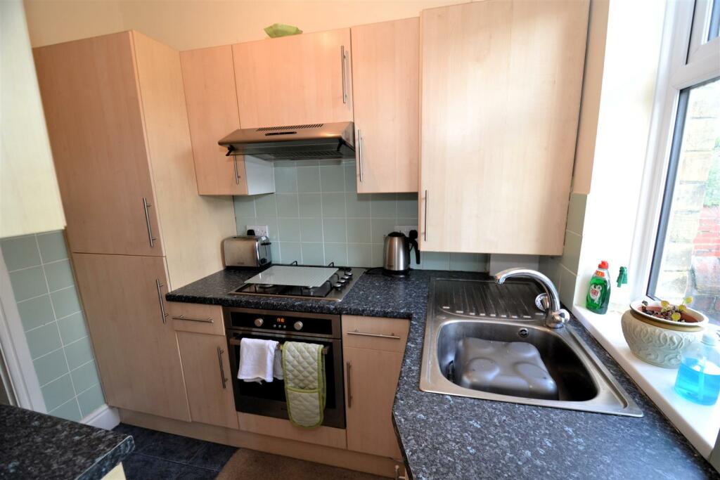 Additional image 3 of Brighton Terrace, Scholes, Cleckheaton