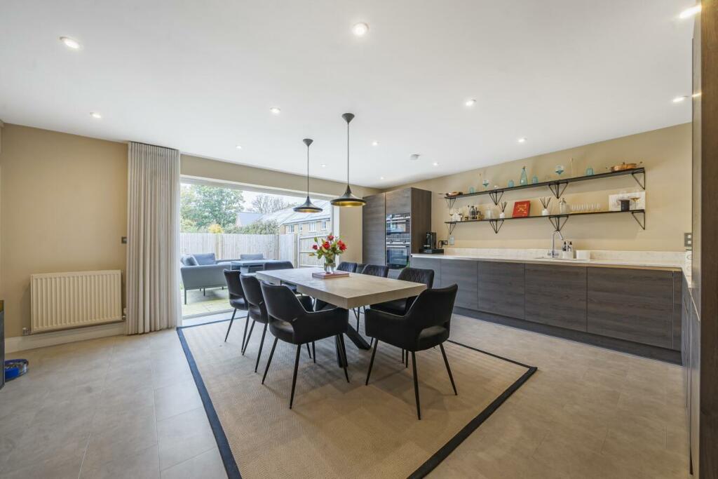 Additional image 18 of Roman Way, Beckenham