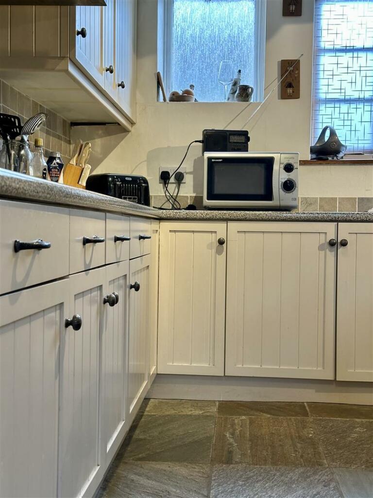 Additional image 18 of Townsend