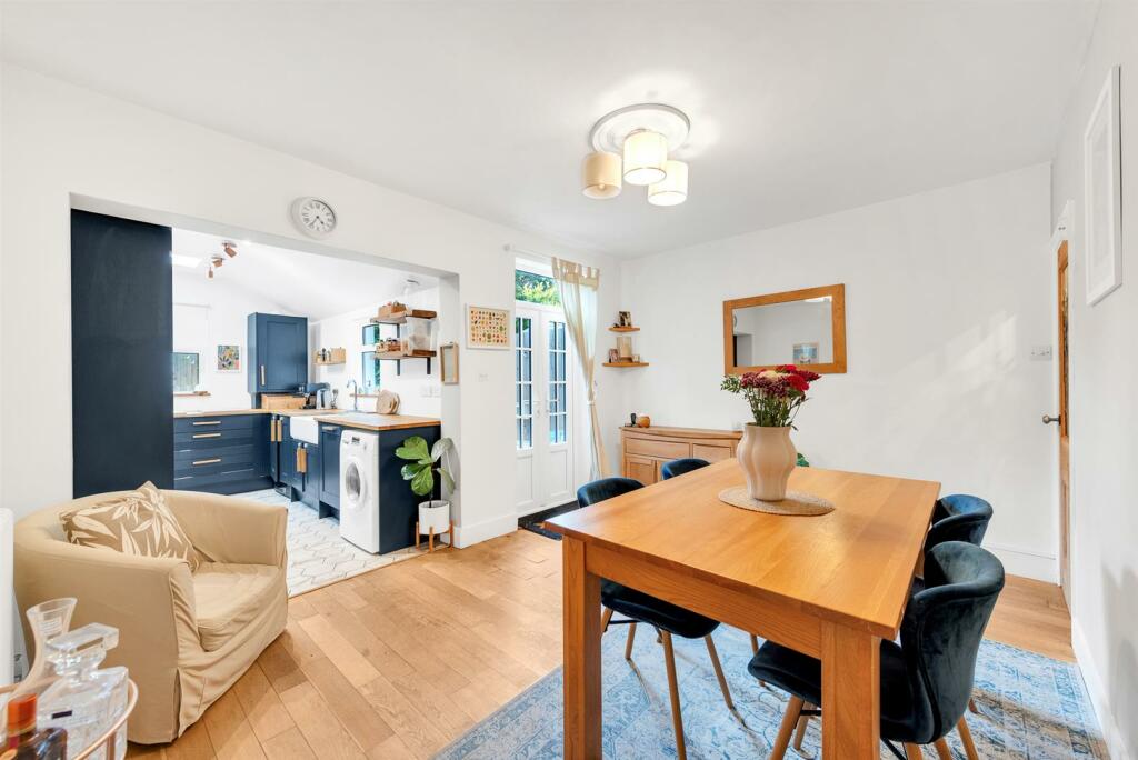 Additional image 4 of Park End, Bromley, BR1