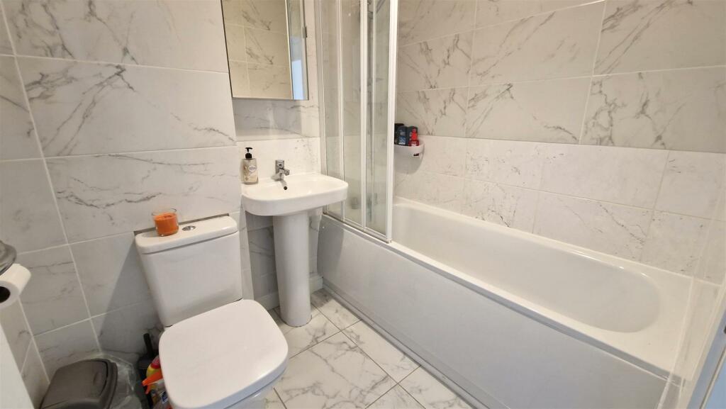 Additional image 15 of Tanner Road, Mead Fields - LARGE GARAGE