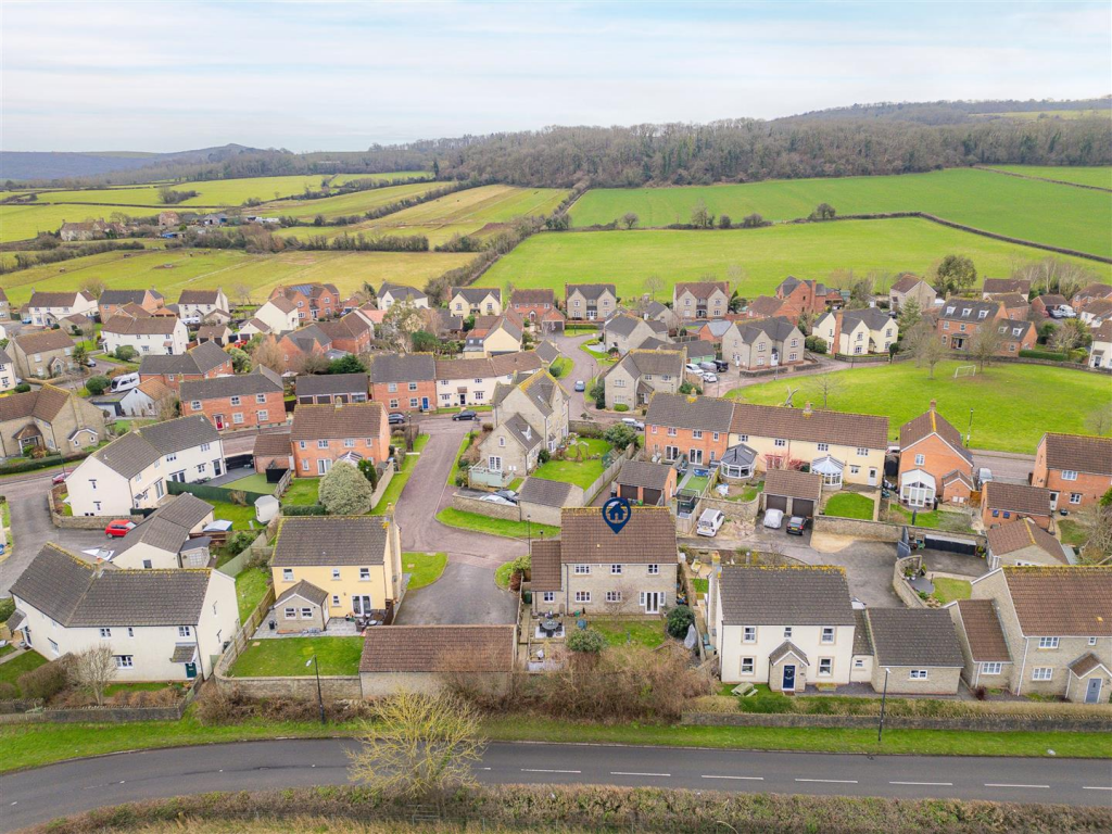 Additional image 31 of Cedern Avenue, Elborough - IMPRESSIVELY LARGE
