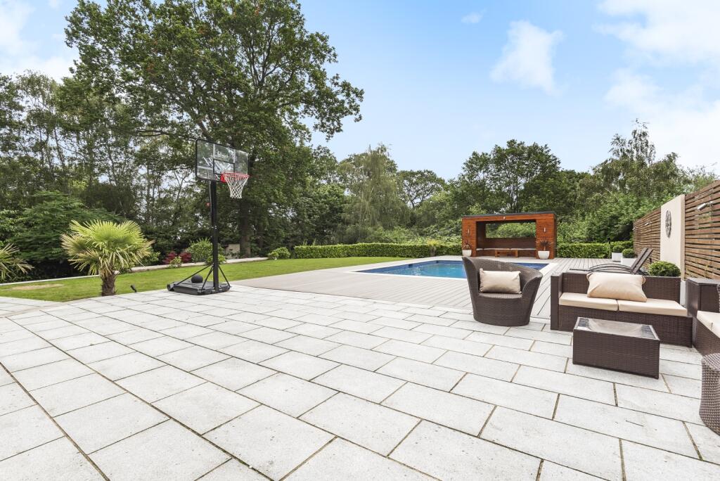 Additional image 23 of Mavelstone Close, Bromley, Kent