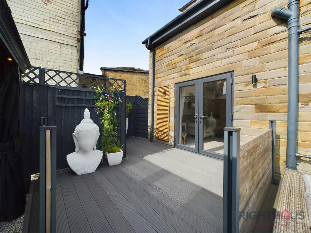 Additional image 27 of Main Street, Low Moor, BD12