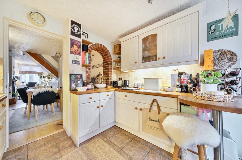 Additional image 3 of Henry Street, Bromley, BR1