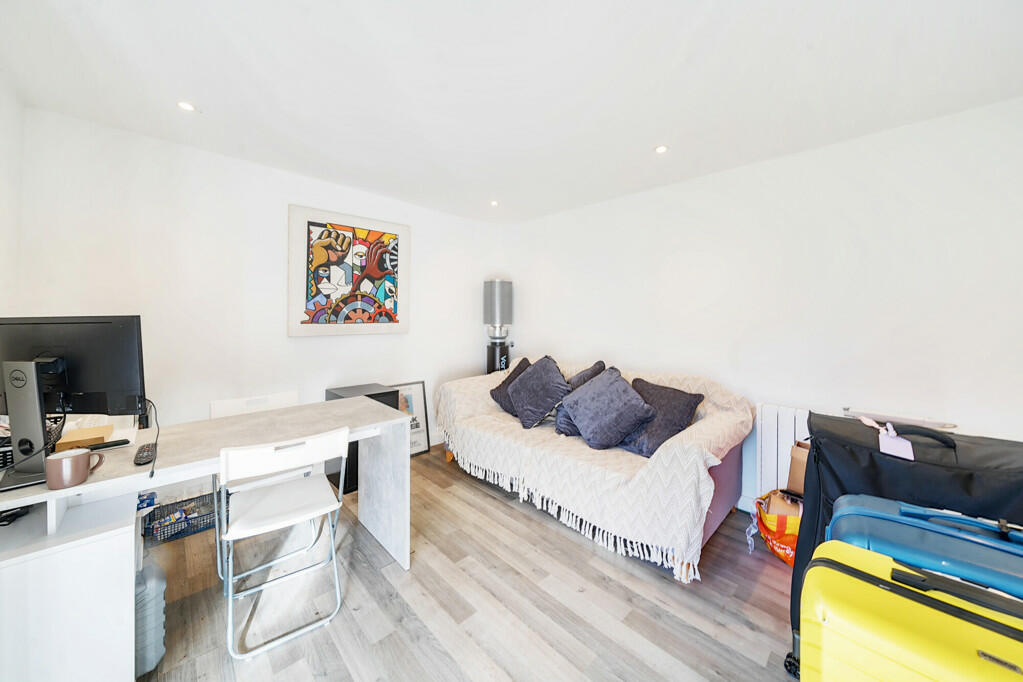 Additional image 7 of Gillmans Road, Orpington