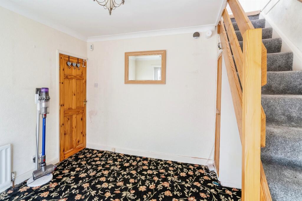 Additional image 6 of Back Lane, Queensbury, Bradford