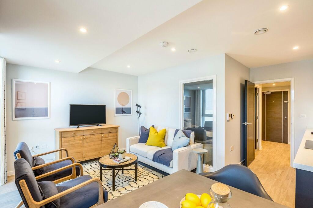 Additional image 4 of Coates House, 4 High Street, Nailsea, BS48