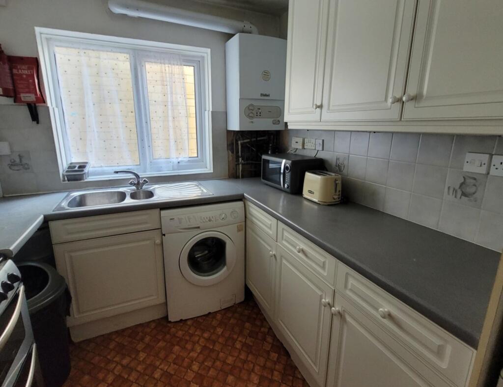 Additional image 6 of St Matthews Road, Cotham, Bristol, BS6 5TU