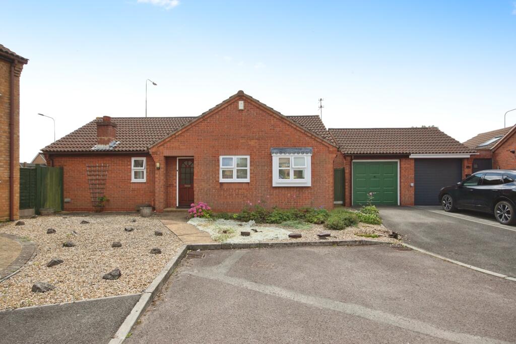 Meadow Way, Bradley Stoke, Bristol, Gloucestershire, BS32