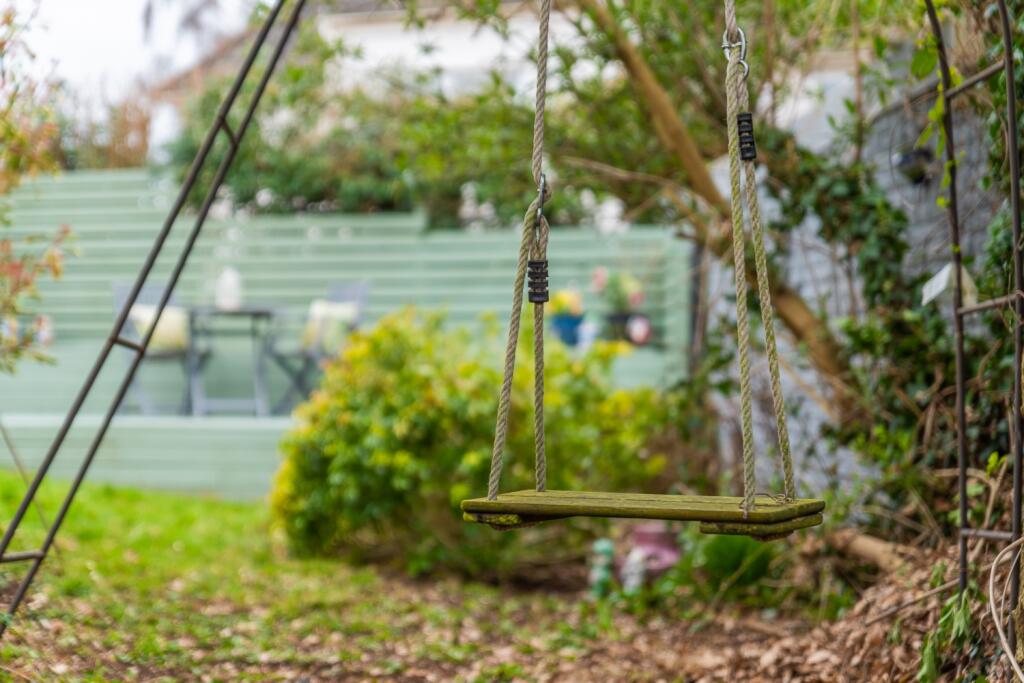 Additional image 29 of Beacon Lane, Winterbourne, Bristol