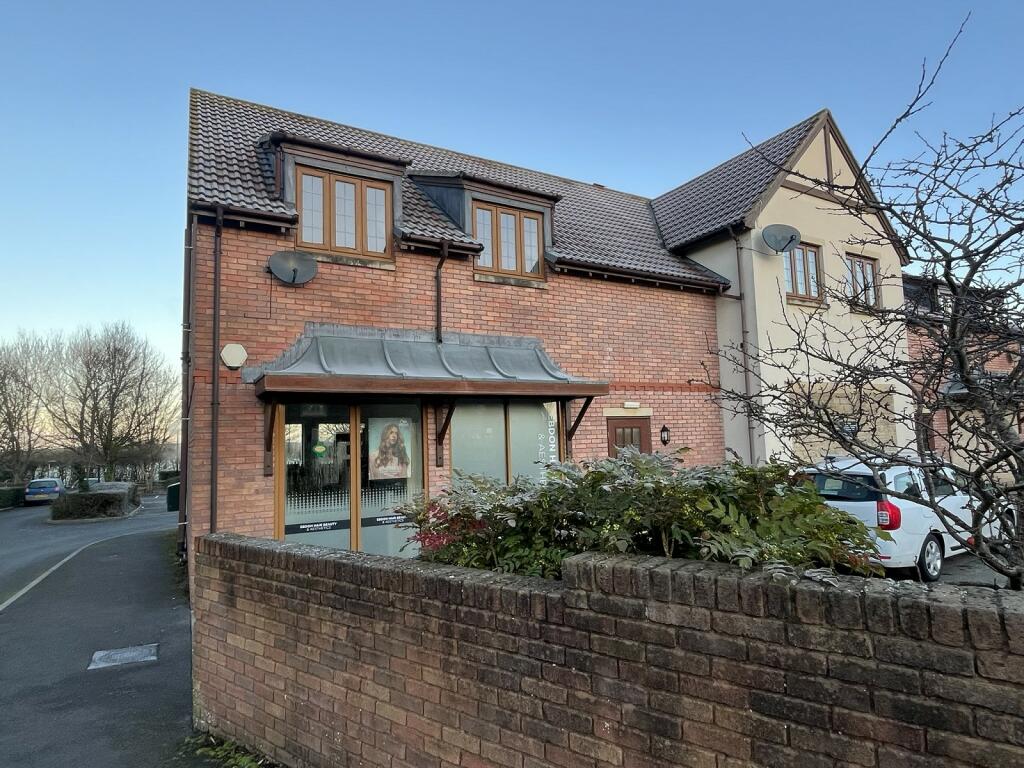 Lilac Way, Wick St. Lawrence, Weston-super-mare, North Somerset. BS22 9WE